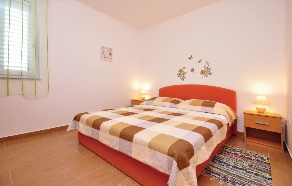 Apartment Mimice 4 Rum bild